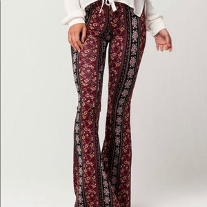 Tilly’s Flare Pants
